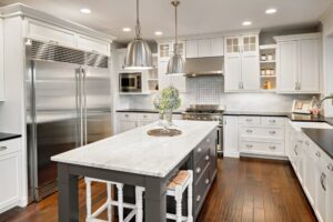 Signs that You Need to Upgrade the Walnut Cabinets in Your Kitchen